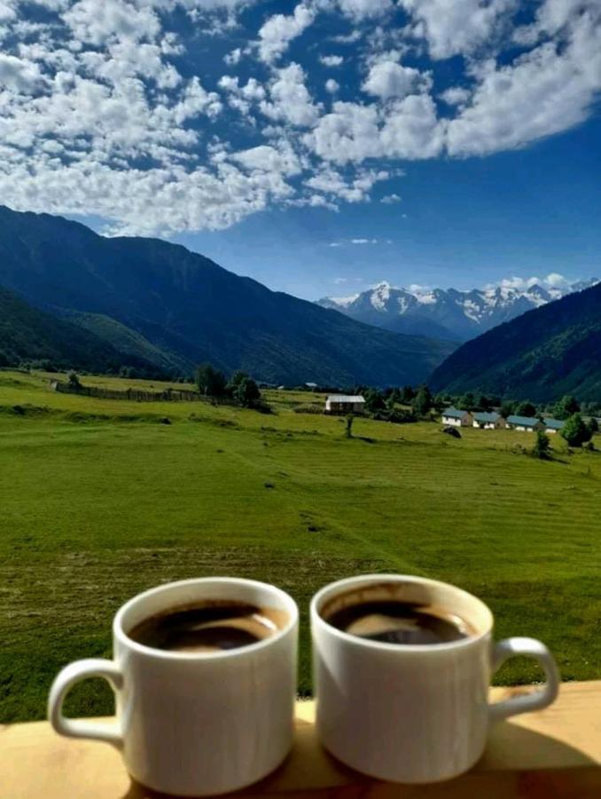 Hotel Lamala Mazeri Екстер'єр фото
