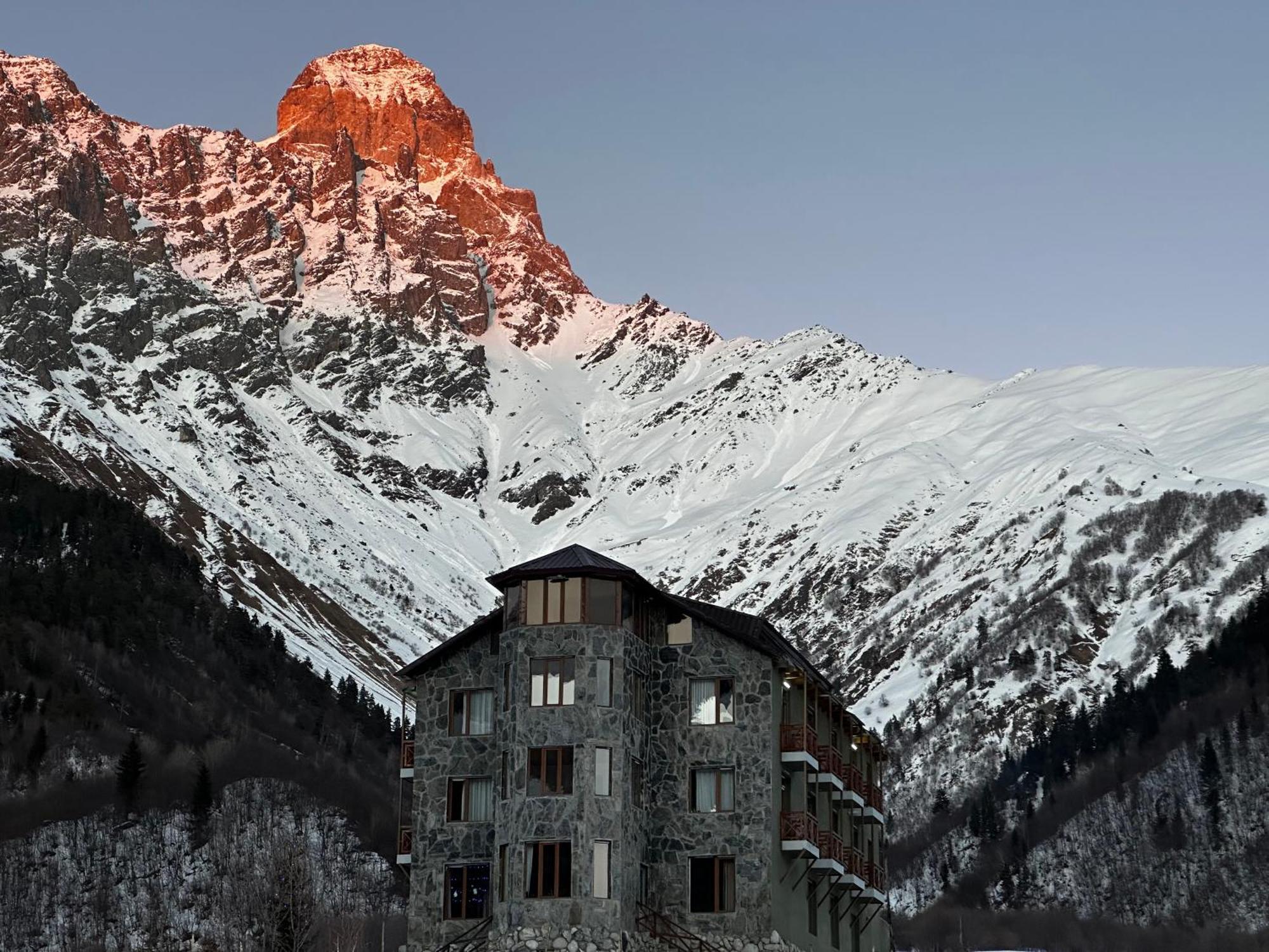 Hotel Lamala Mazeri Екстер'єр фото